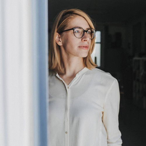 Dr. Clarissa Rhomberg